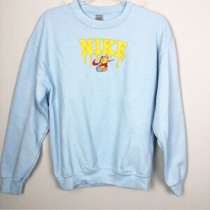 UNBRANDED | Nike x Winnie the Pooh Embroidered Blue Crewneck Sweatshirt Size M